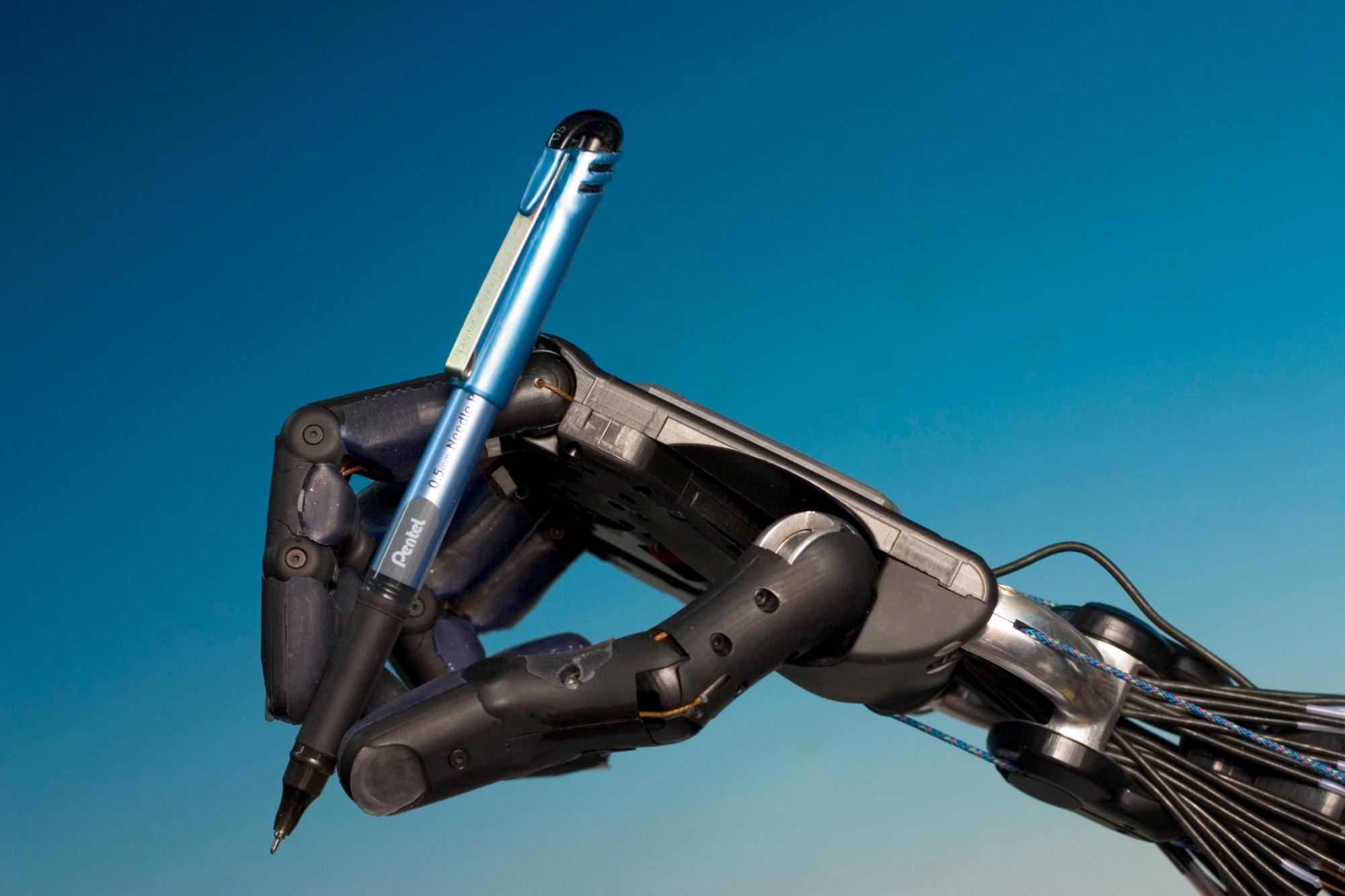 Robot Hands One Step Closer to Human Thanks to WMG AI Algorithms