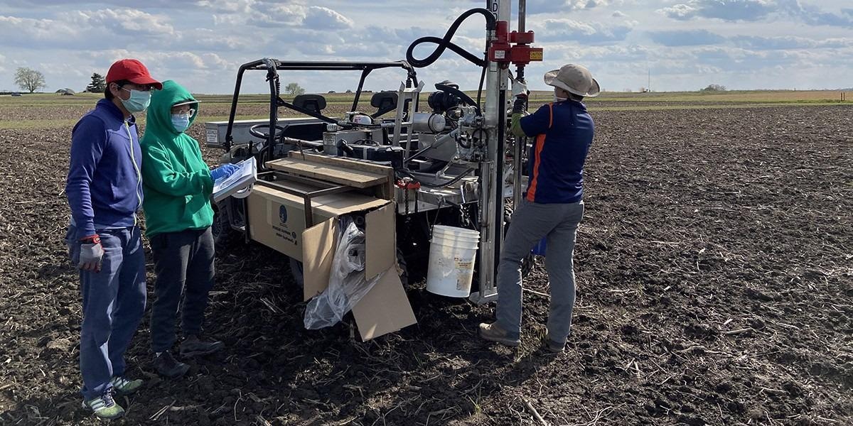AI Combined with Hyperspectral Sensing Could Facilitate Large-Scale Monitoring of Soil Carbon.