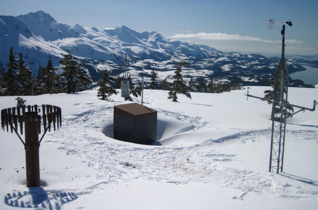 New AI Model Captures the Big Picture of Snowpack for Water Prediction
