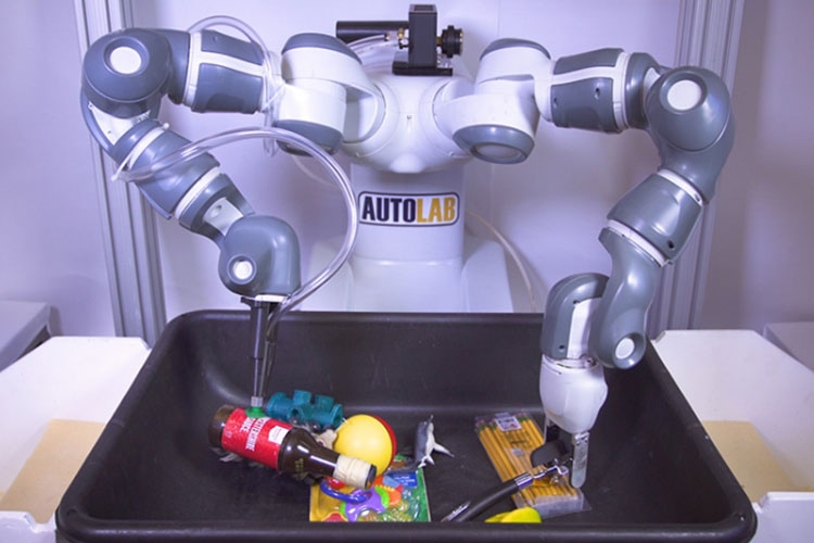 New Machine-Learning Algorithm Could Teach “Ambidextrous” Robots to Grasp and Pick Up Any Item