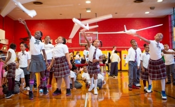 Brooklyn Schoolchildren Fly Foam Drones to Mark 4-H National Youth Science Day