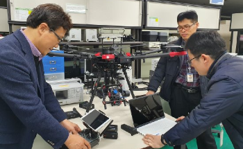 ETRI Develops Drone and AI Technology to Predict Algal Blooms