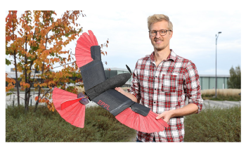 Morphing Wing and Tail Give New Drone Exceptional Flight Agility