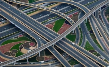 New Method for Autonomous Car Navigation on Complex Highways